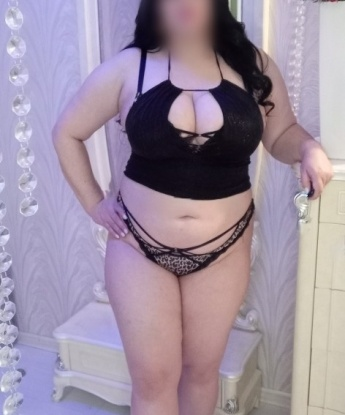 В Москве я создам атмосферу истинной страсти, где ты забудешь обо всем и погрузишься в море удовольствия. У меня есть множество услуг, которые я готова предложить тебе – от классического эскорта до интимных экспериментов. Также, я могу стать твоей компаньонкой на деловом мероприятии или просто веселой подругой на вечер. У меня есть фото и отзывы, чтобы ты мог убедиться в моей красоте и незабываемости момента, который проведешь со мной. А ты готов окунуться в мир наших секретных фантазий? 💋💫🌹🔥 607, 30 лет